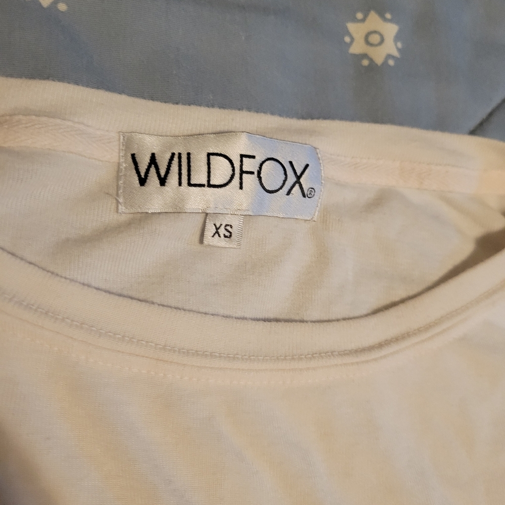 Wildfox Lightweight pullover - Picture 2 of 3